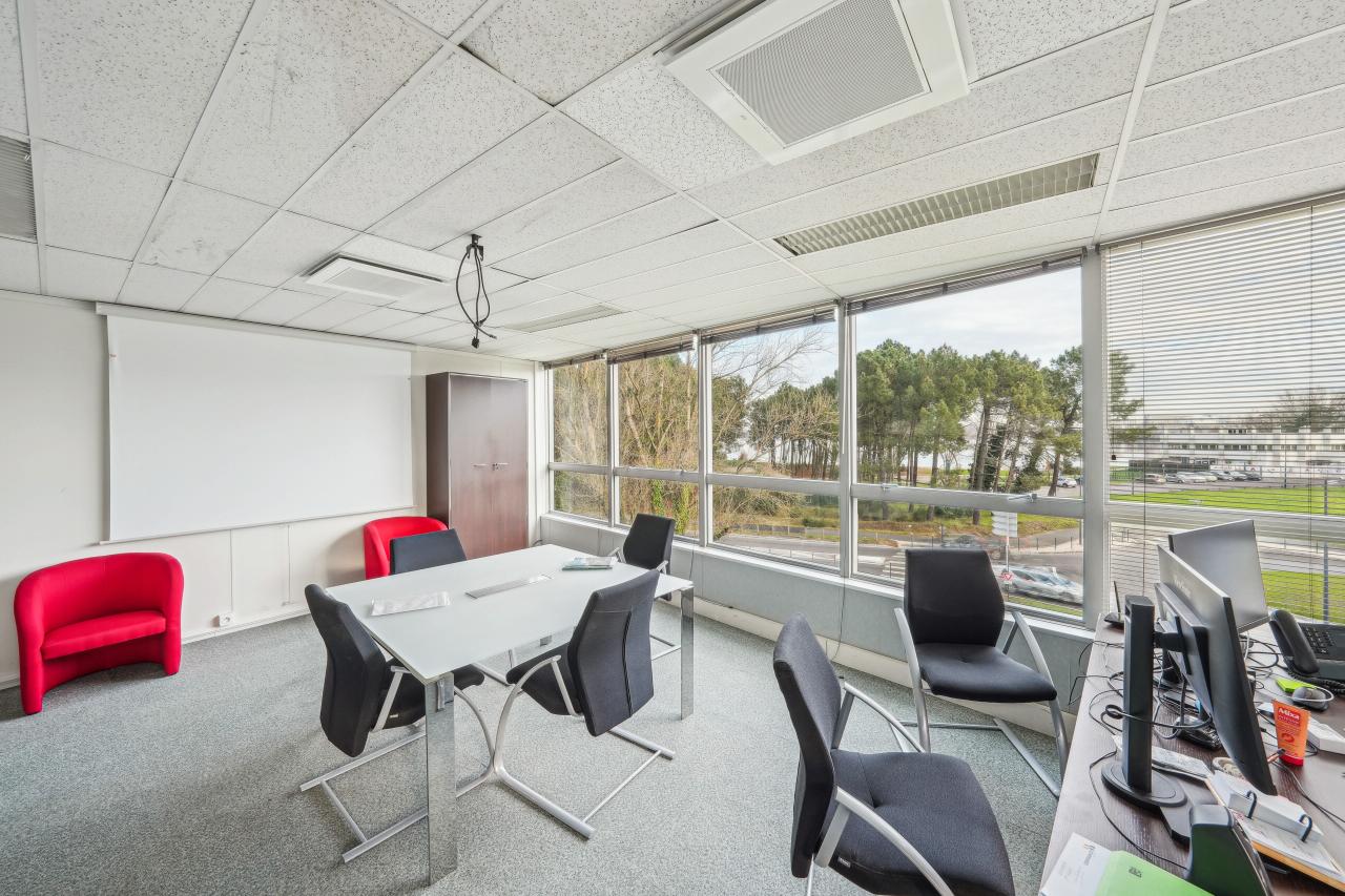 Bureau Bruges 1955m² Location bureau Bruges Gironde OLBUR2425501 10